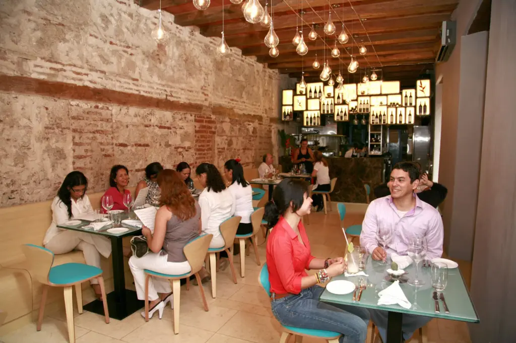 El número 4. Carmen, restaurante cartagenero de los chefs Carmen Ángel y Rob Pevitts, ocupa la posición número cuatro. Su propuesta es cocina de autor con ingredientes locales.