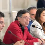 La tormenta a su alrededor por escándalos de corrupción con la que se despide el presidente Gustavo Petro de su administración