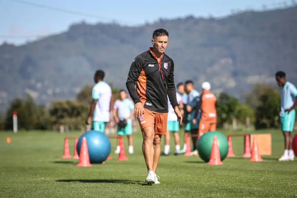 Pablo Peirano, Santa Fe coach.