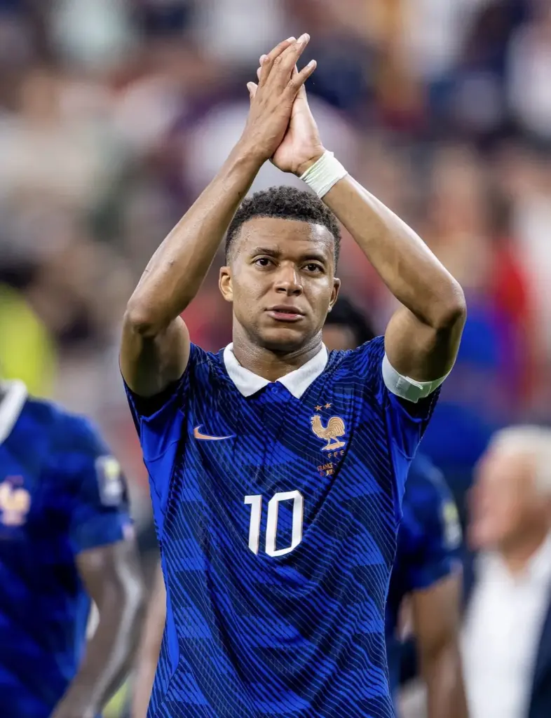 Instagram: @equipedefrance