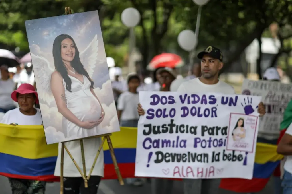 Cientos de personas marcharon en Cali para pedir justicia por María Camila Potosí.