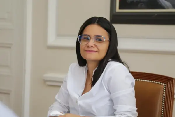 Intento de envenenamiento, uno de los puntos que hará parte del paquete de denuncias que prepara Angie Rodríguez contra el gobierno Petro