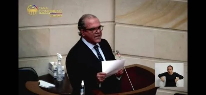 El senador uribista Carlos Felipe Mejía, quien reveló este martes su aspiración presidencial.