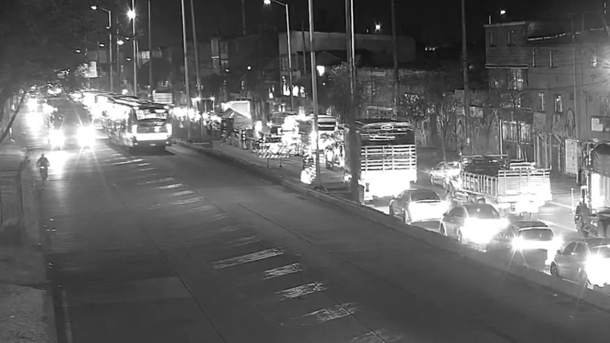 Mobility in Bogotá today, July 16: Vía al Llano is closed at K14+800 due to a traffic accident between two motorcycles that caused a fire