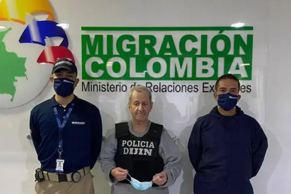 Condenan a más de 20 años de cárcel al exjefe paramilitar Hernán Giraldo por violencia sexual contra menores