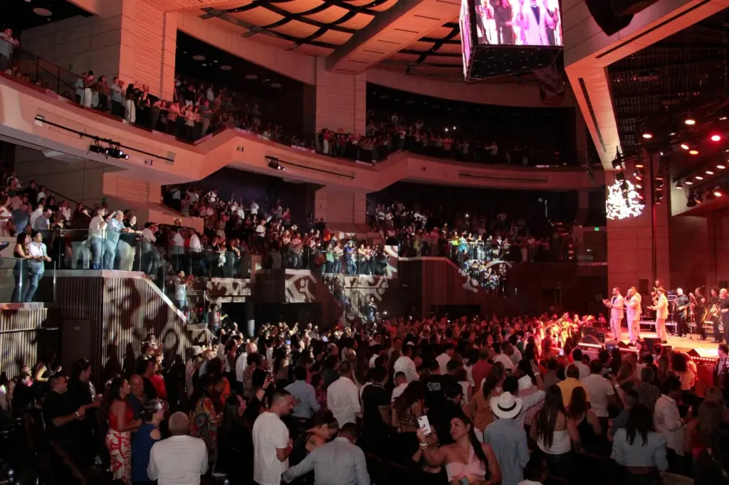 Arena USC.