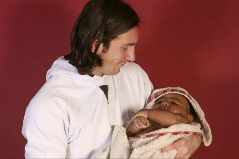 Messi did not expect to meet a baby, commented the session photographer.