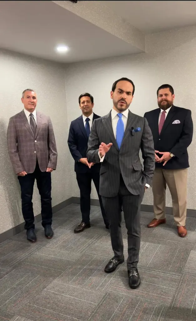 Este es el equipo de abogados, de la oficna en Miami de Aberlardo De la Espriella, que estuvo a cargo del caso.