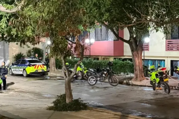Madre e hijo viajaron desde Bogotá para pasar el puente en Santa Marta y fueron hallados muertos en un apartamento de El Rodadero