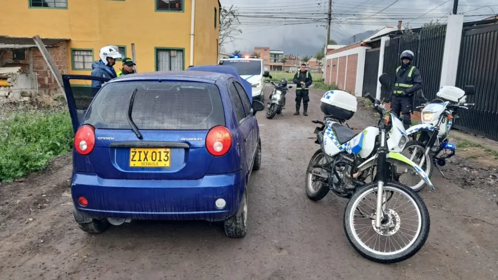 Authorities from the municipality of Cajicá immobilized the Spark vehicle.