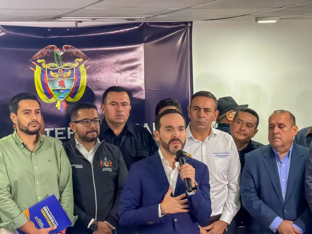 Abelardo De La Espriella en empalme en Bucaramanga