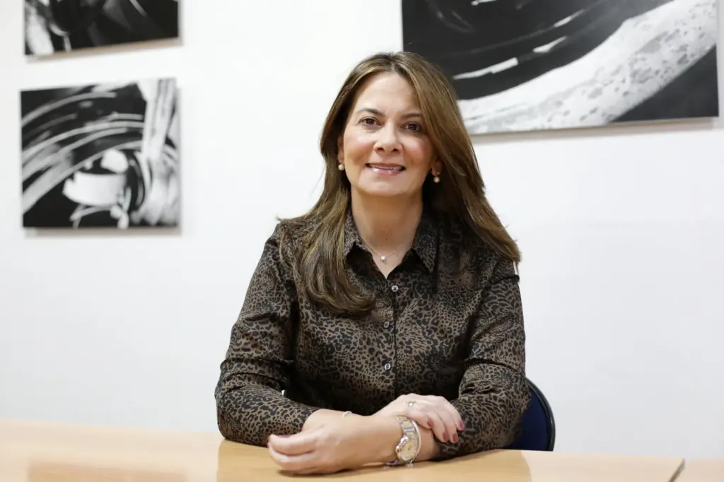 Ana María Vesga, presidenta ejecutiva de Acemi, habla sobre la actual crisis financiera.