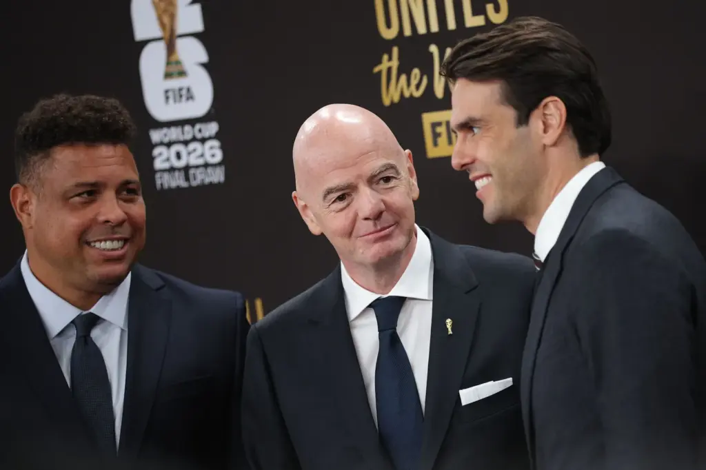 Ronaldo, Gianni Infantino y Kaká