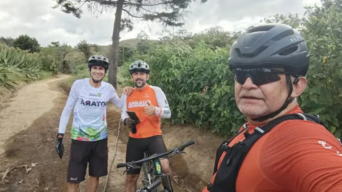 Desgarrador relato de la esposa de coronel retirado asesinado mientras montaba bicicleta en Cauca: 'Somos víctimas de este conflicto'
