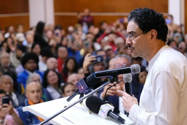 Corte Suprema abrió indagación contra Iván Cepeda por supuesta financiación irregular de la consulta del Pacto Histórico