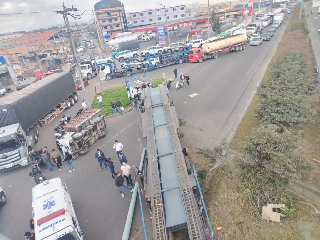 Serious accident on Bogotá-Mosquera road
