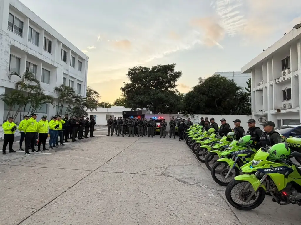 Policía