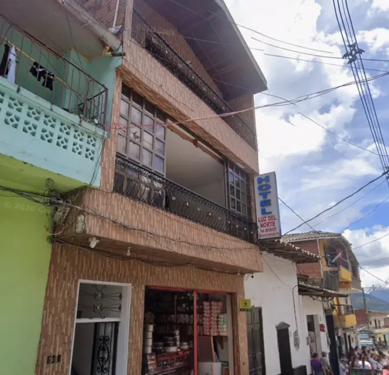 Andrés Camilo Peláez se hospedó en este hotel a dos cuadras del parque principal.